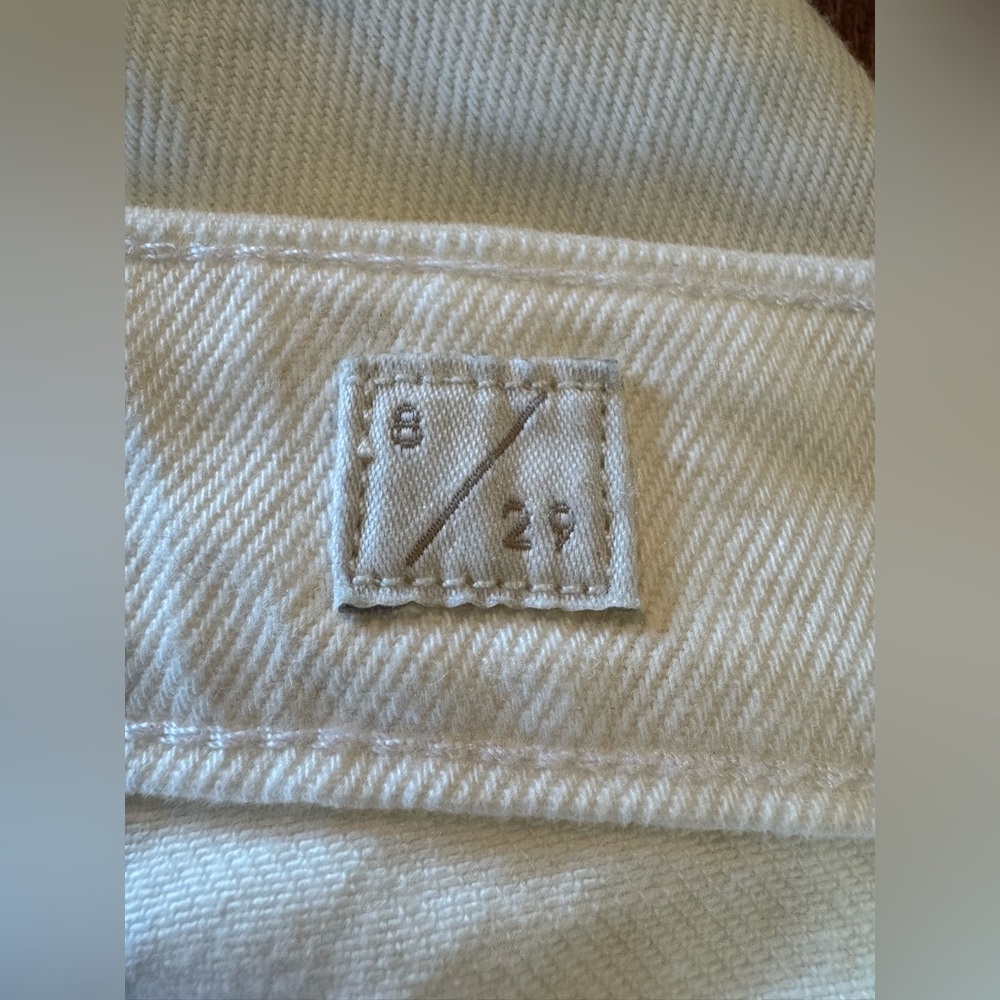 Lucky Brand Women's White Sweet Crop Jeans 8 EUC - Picture 4 of 6